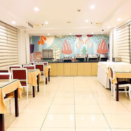 Hanting Hotel Shanghai Hongkou Football Stadium Bagian luar foto