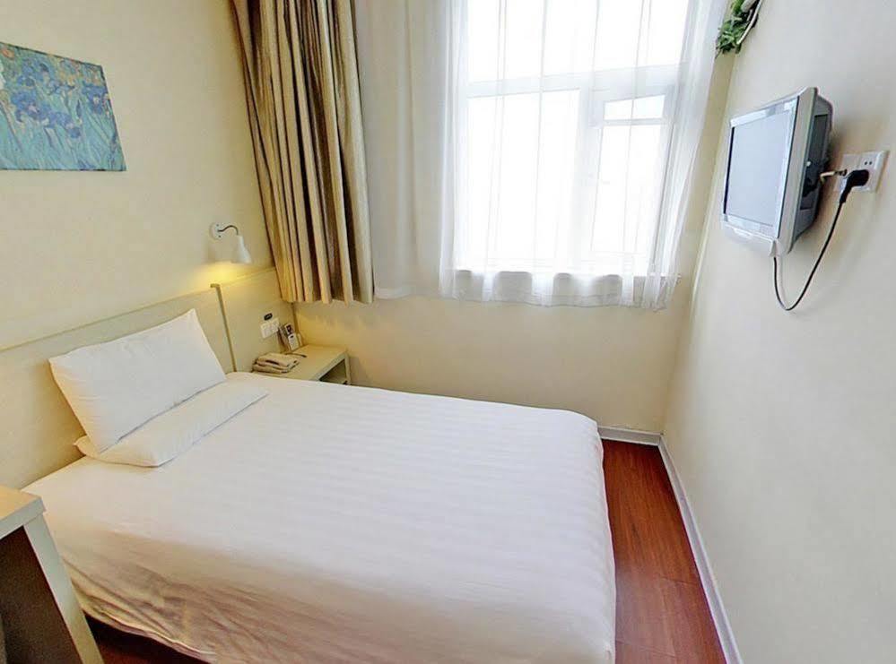 Hanting Hotel Shanghai Hongkou Football Stadium Bagian luar foto