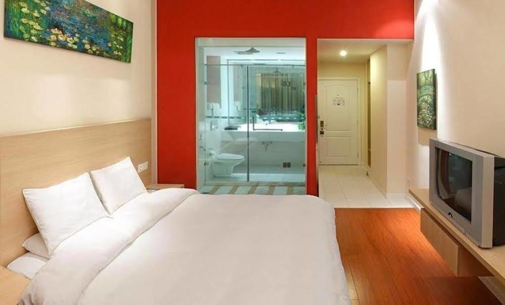 Hanting Hotel Shanghai Hongkou Football Stadium Bagian luar foto